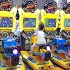 1 Drive αυτοκίνητο τηλεοπτικό Moto προσομοιωτών παικτών χρησιμοποιημένο νόμισμα που συναγωνίζεται τη μηχανή παιχνιδιών Arcade