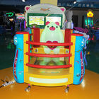 Εσωτερικό βήμα μηχανών Arcade παιδιών διασκέδασης στο παιχνίδι οθόνης